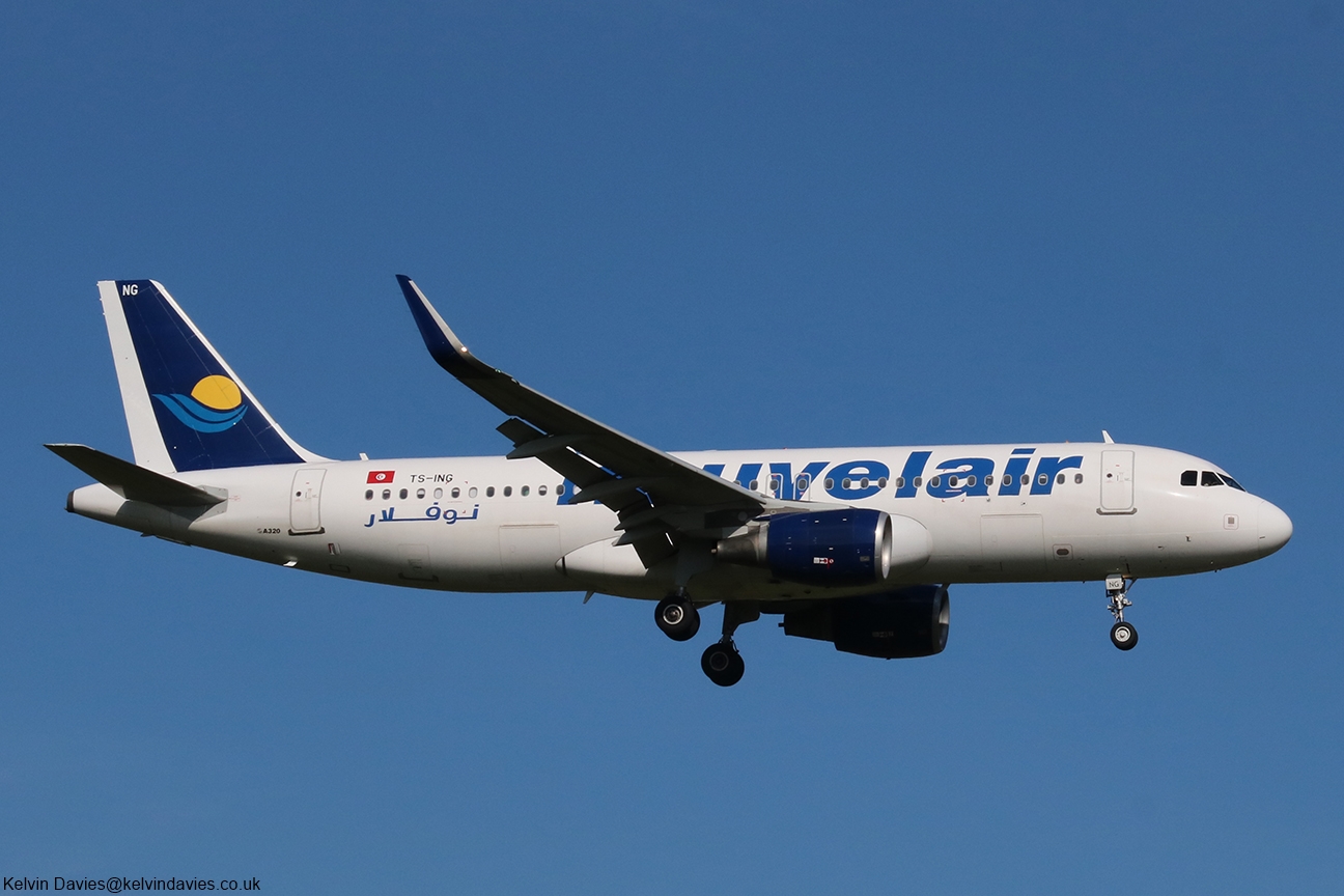 Nouvelair Tunisie A320 TS-ING