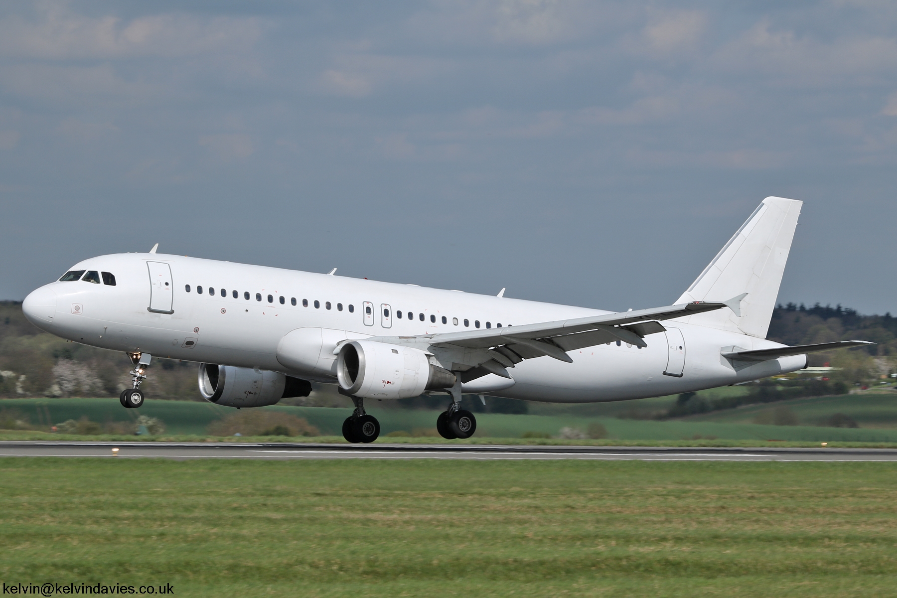 SmartLynx A320 YL-LCN
