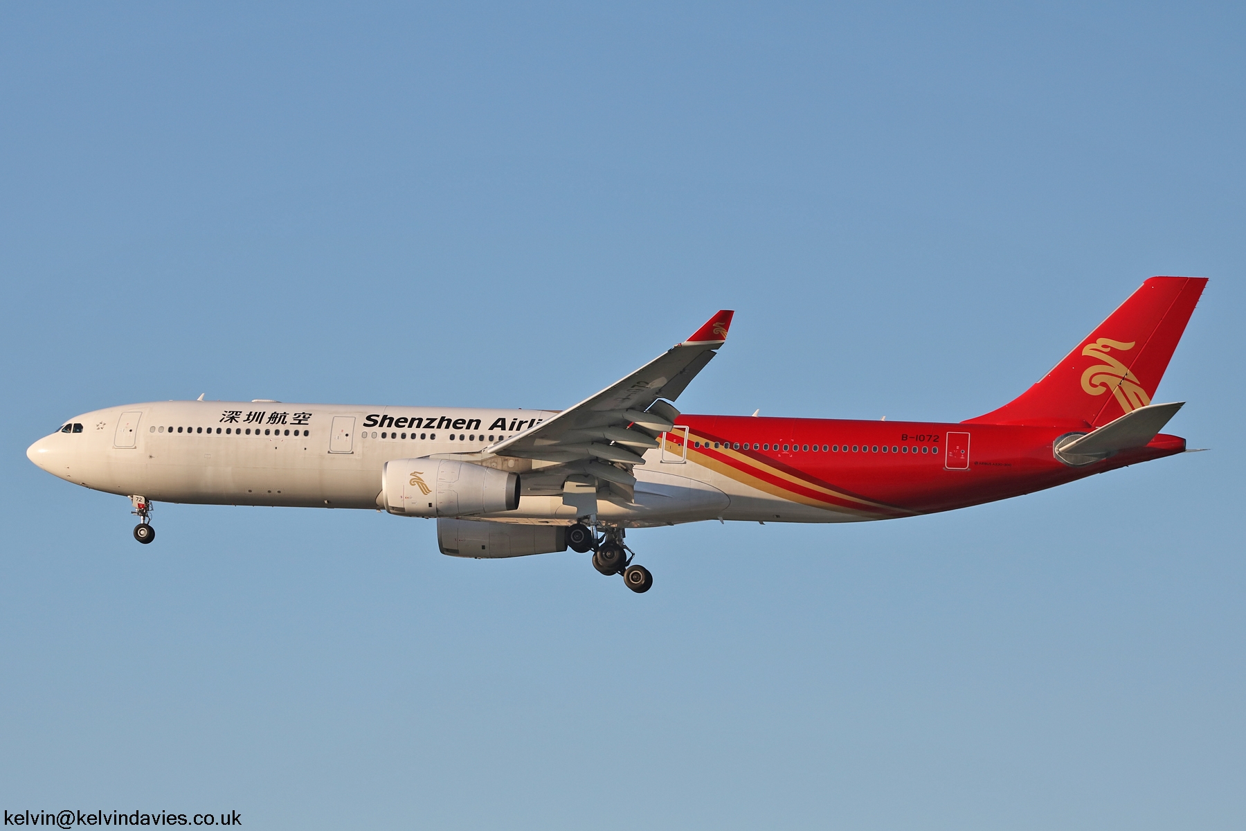 Shenzhen Airlines A330 B-1072