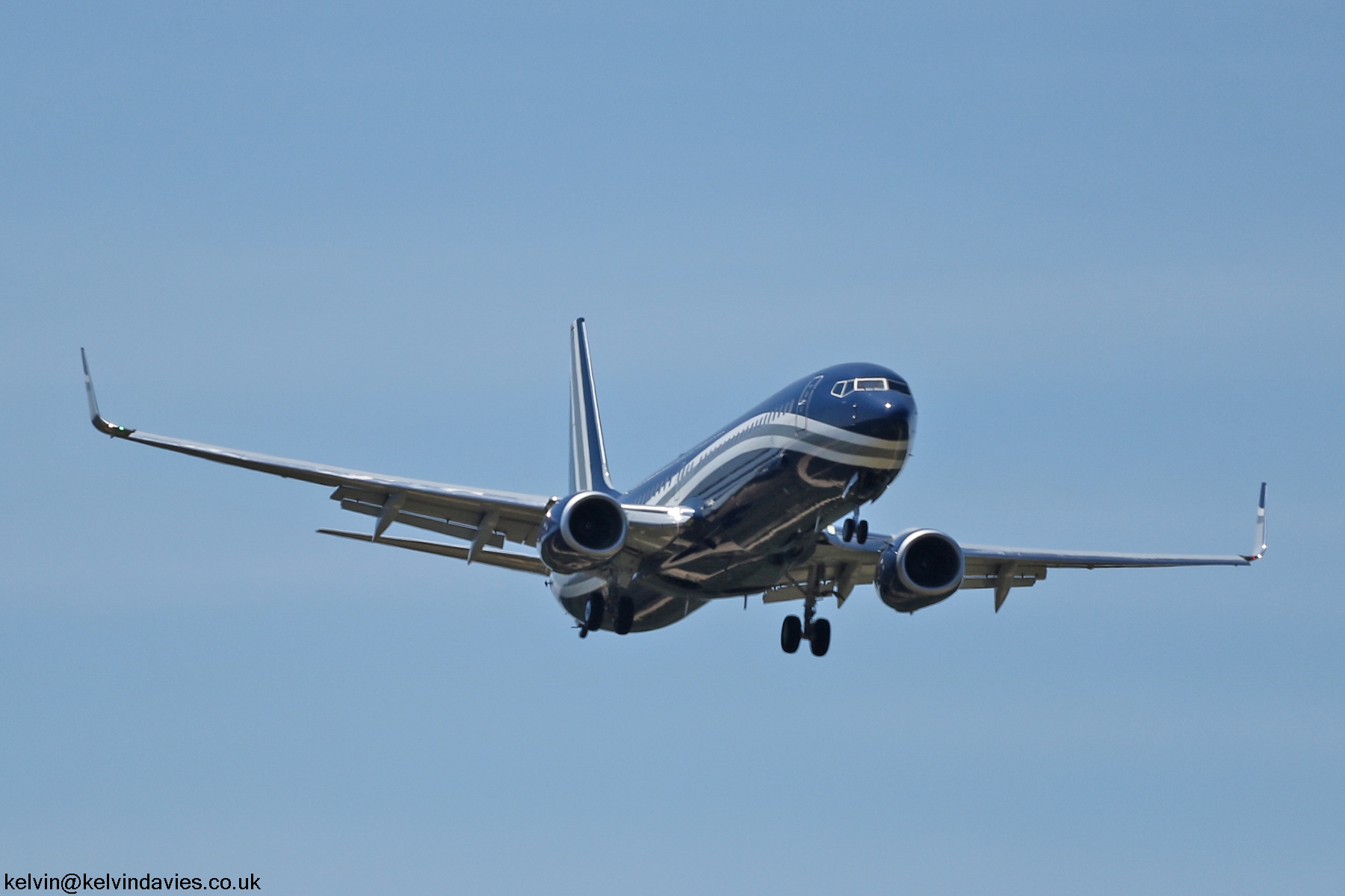 Globaljet Luxembourg 737 LX-DIO