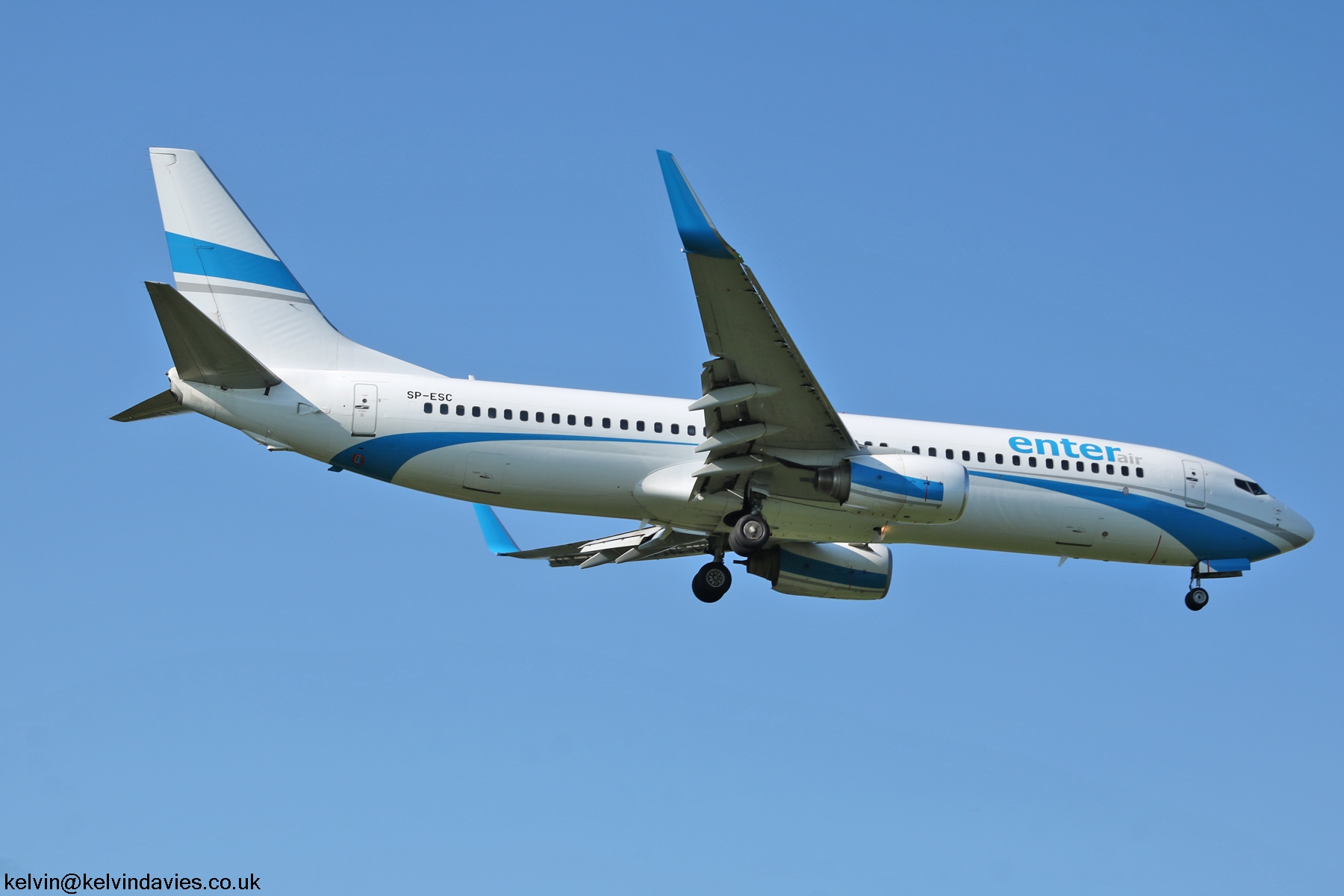 Enter Air 737NG SP-ESC