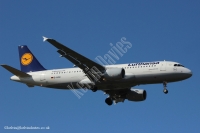Lufthansa A320 D-AIZM