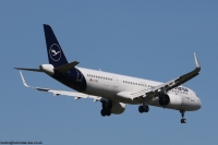 Lufthansa A321 NEO D-AIEE