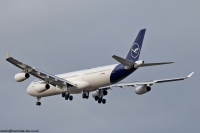 Lufthansa A340 D-AIGU