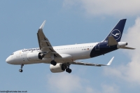 Lufthansa A320 D-AINU