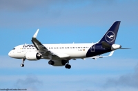 Lufthansa A320 D-AINV