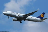 Lufthansa A320 D-AIUU