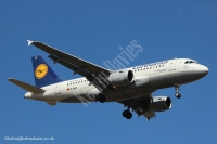 Lufthansa A319 D-AILY