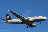 Lufthansa A320 D-AIPP