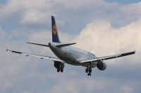 Lufthansa A320 D-AIPX