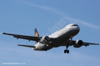 Lufthansa A320 D-AIZO