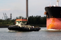 TUG 10