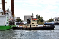 TUG 85