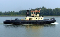 TUG 90