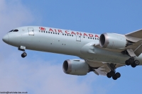 Air Canada 787 C-FGDZ