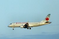 C-FEJL Embraer 170/175