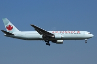 Air Canada 767 C-GHLA