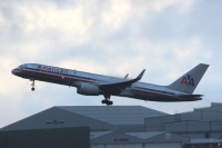American Airlines 757 N176AA