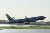 American Airlines 767 N351AA