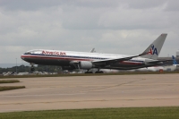 American Airlines 767 N360AA