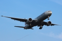 American Airlines 777 N720AN