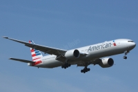 American Airlines 777 N723AN