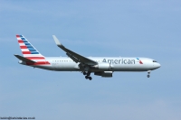 American Airlines 767 N392AN