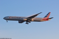 American Airlines 777 N720AN