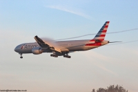American Airlines 777 N720AN