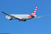 American Airlines 777 N733AR