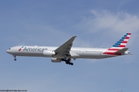 American Airlines 777 N736AT