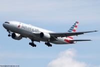 American Airlines 777 N759AN