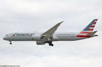 American Airlines 787 N824AN