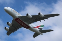 Emirates A380 A6-EDV