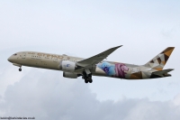 Etihad Airways 787 A6-BLA