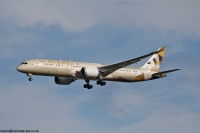 Etihad Airways 787 A6-BLD