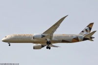 Etihad Airways 787 A6-BLZ