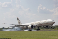 Etihad Airways 777 A6-ETH