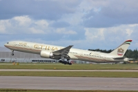 Etihad Airways 777 A6-ETP