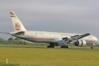 Etihad Airways 777 A6-ETQ
