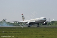 Etihad Airways A330 A6-EYG