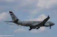 Etihad Airways A330 A6-EYI