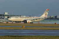 Etihad Airways A330 A6-EYN