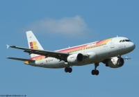 Iberia A320 EC-ILS