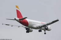 Iberia A319 EC-KMD