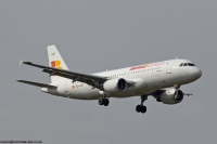 Iberia Express A320 EC-LUD