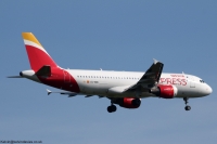 Iberia Express A320 EC-MUK