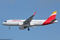 Iberia A320 EC-MXU