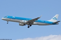 KLM cityhopper Emb-190 PH-EZC