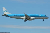 KLM Cityhopper EMB-190 PH-EZH